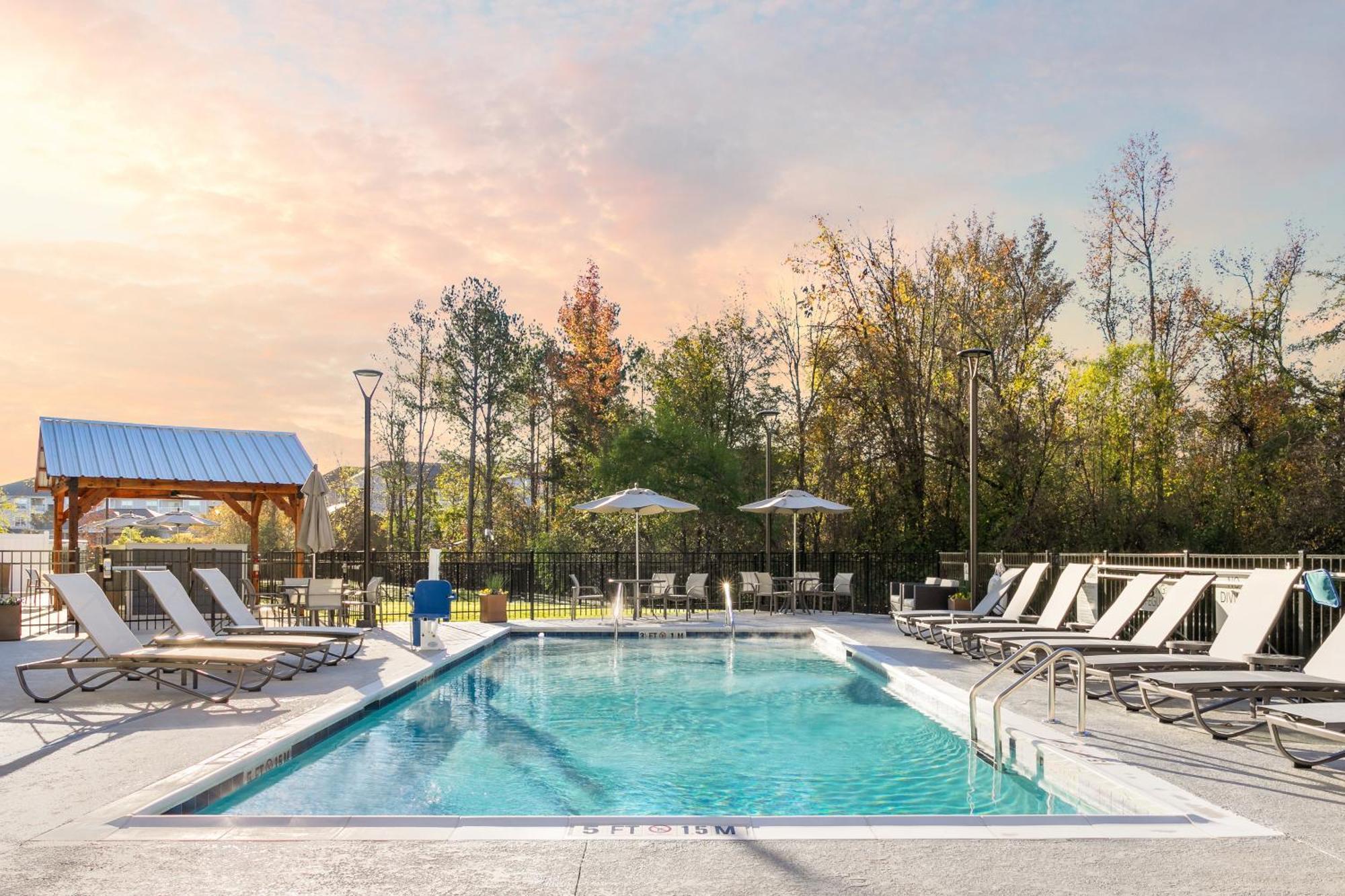 Candlewood Suites Chattanooga Hamilton Place By Ihg Exterior foto